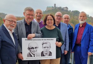 Der Vorstand des neuen Vereins (v.l.) Michael Karg, Uwe-Karsten Plisch, Gerd Bauz, Renate Hoeppner, Dieter Höflich, Johannes Haak, Reinhard Müller und Klaus Björn Rugenstein.